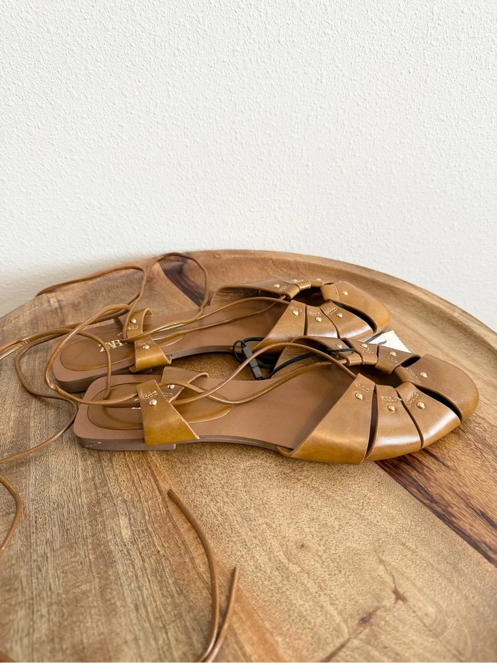 NWT Zara Leather Tied Cage Sandals Size 39